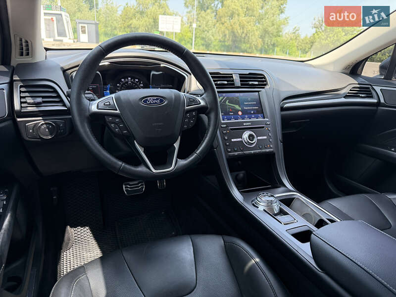 Седан Ford Fusion 2016 в Киеве