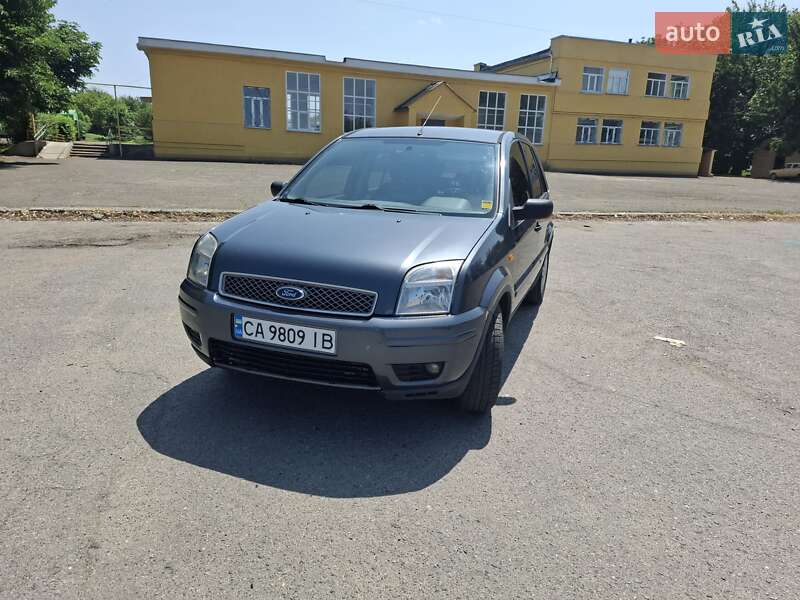 Ford Fusion 2003