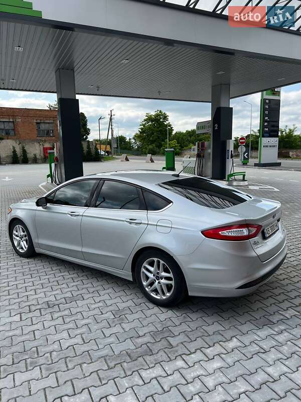 Седан Ford Fusion 2015 в Могилев-Подольске
