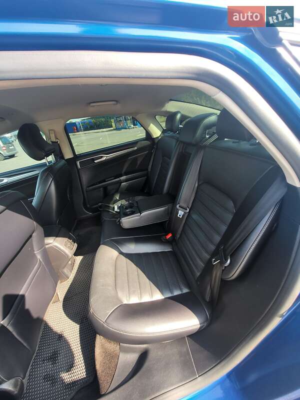 Седан Ford Fusion 2017 в Киеве фото 11 Седан Ford Fusion 2017 в Киеве