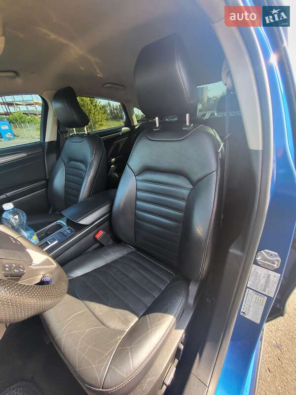 Седан Ford Fusion 2017 в Киеве фото 12 Седан Ford Fusion 2017 в Киеве