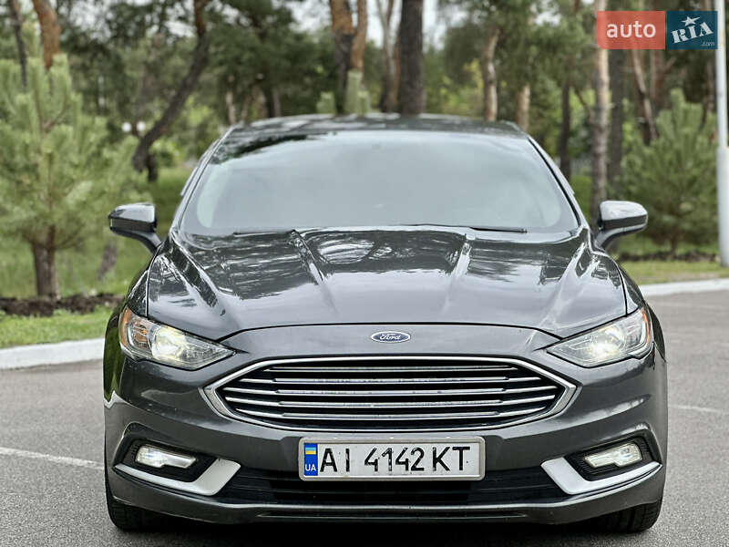 Седан Ford Fusion 2016 в Києві