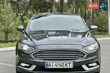 Седан Ford Fusion 2016 в 