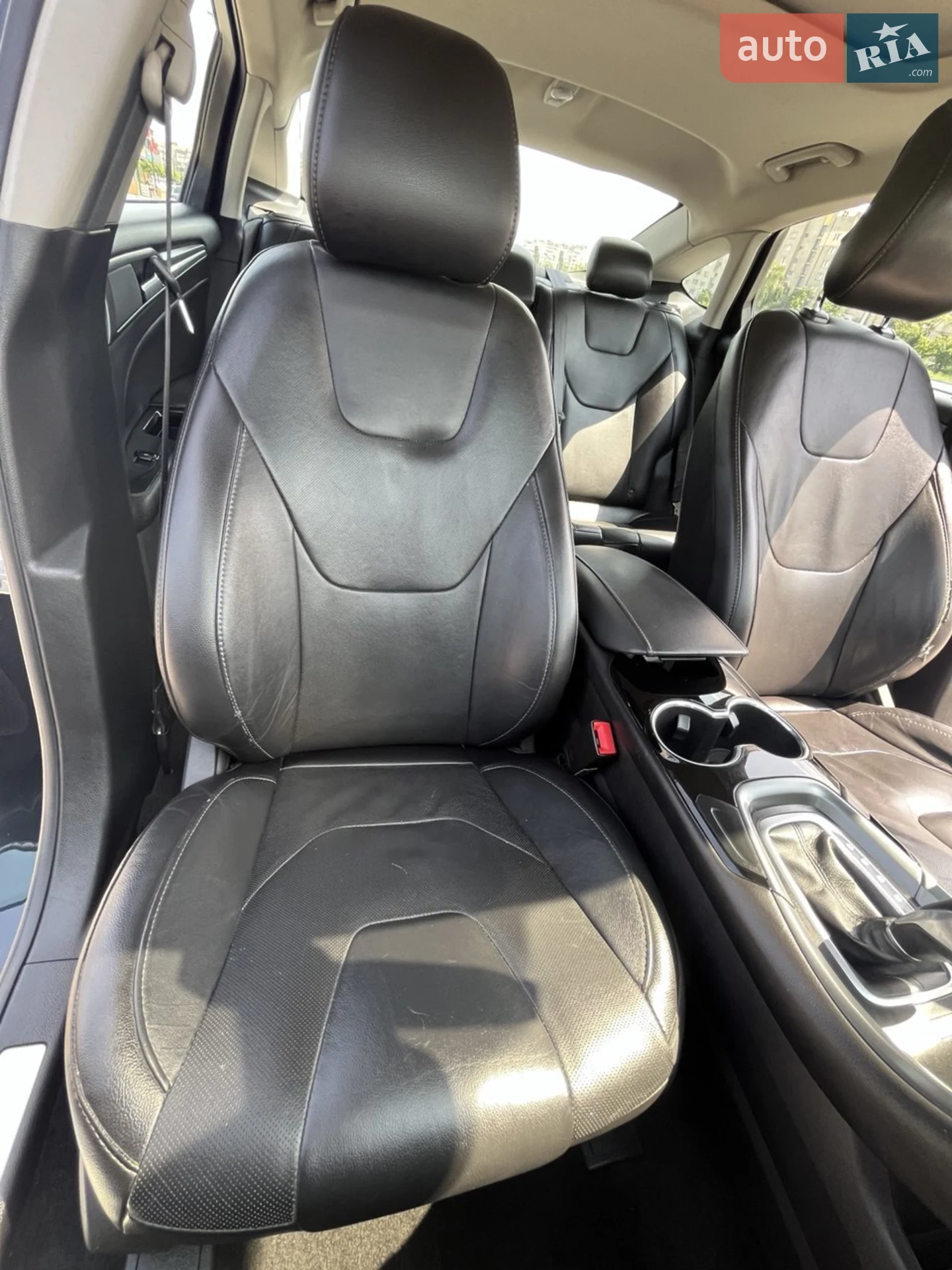 2013 Ford Fusion - мініатюра 26