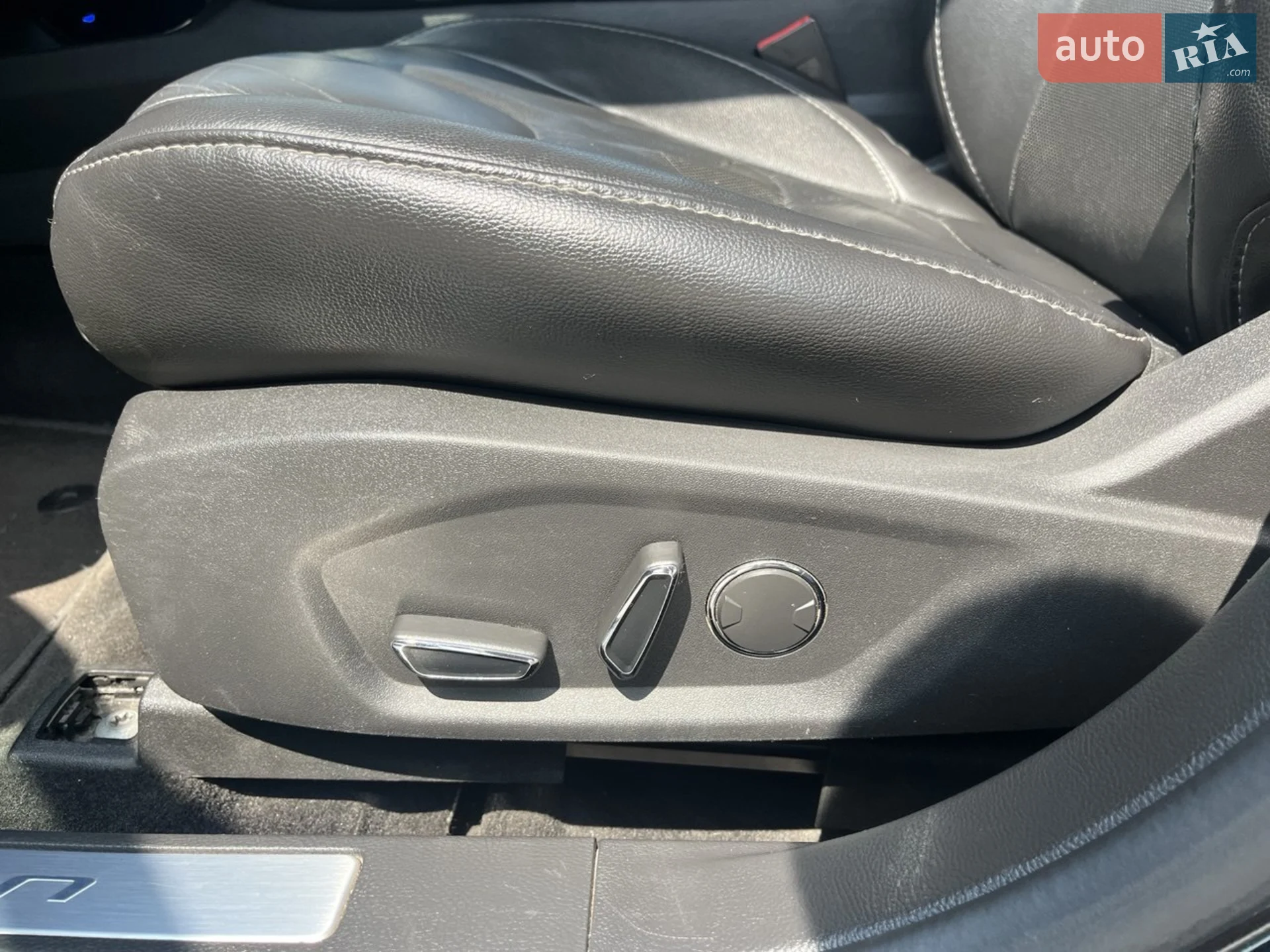 2013 Ford Fusion - мініатюра 20