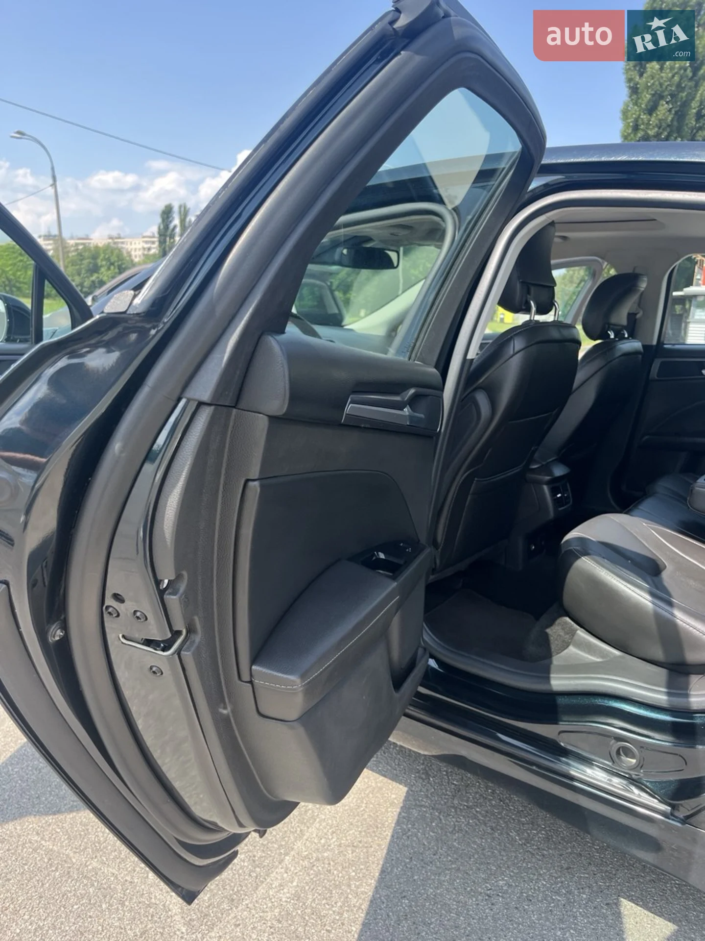 2013 Ford Fusion - мініатюра 30