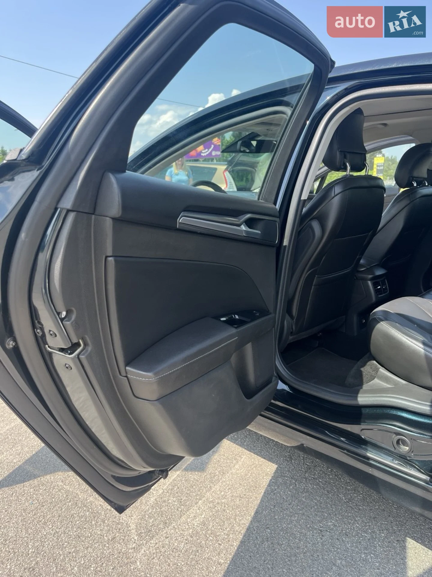 2013 Ford Fusion - мініатюра 31