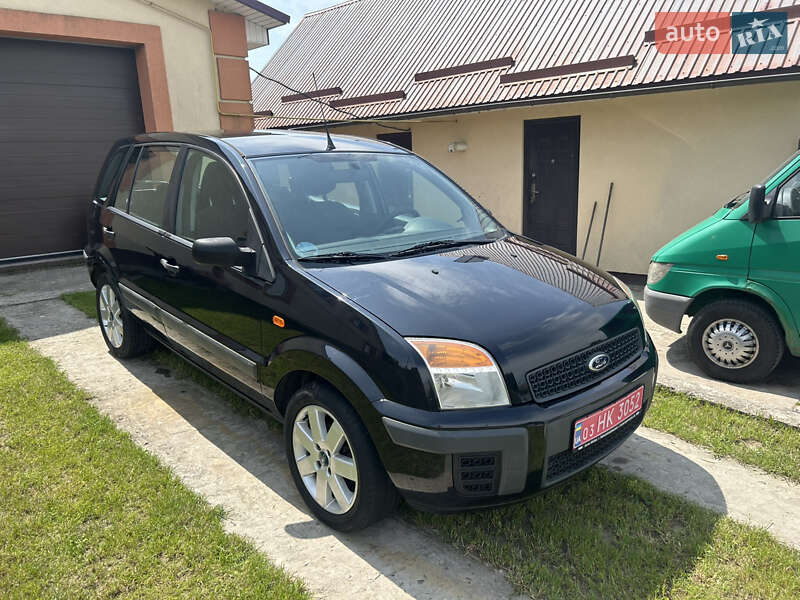 Хэтчбек Ford Fusion 2007 в Ровно фото 4 Хэтчбек Ford Fusion 2007 в Ровно