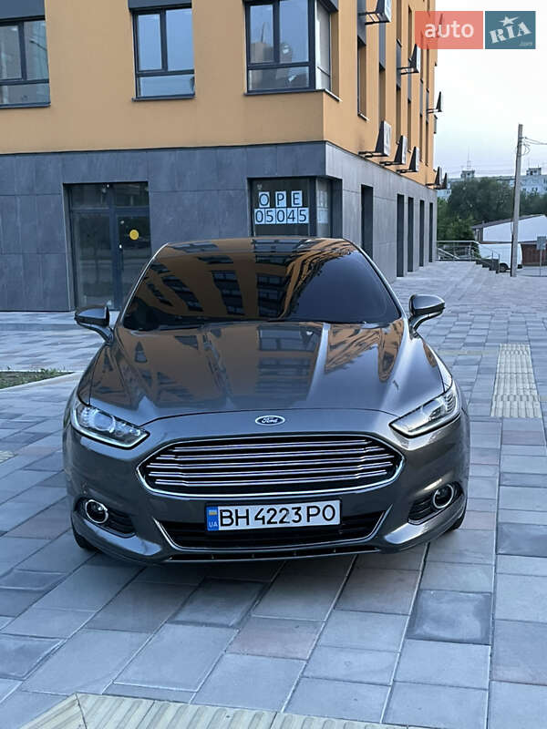 Седан Ford Fusion 2015 в Запорожье фото 3 Седан Ford Fusion 2015 в Запорожье