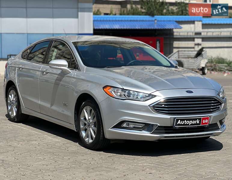 Седан Ford Fusion 2017 в Одесі