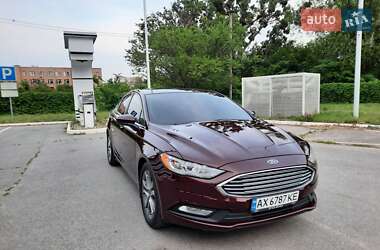 Седан Ford Fusion 2016 в 