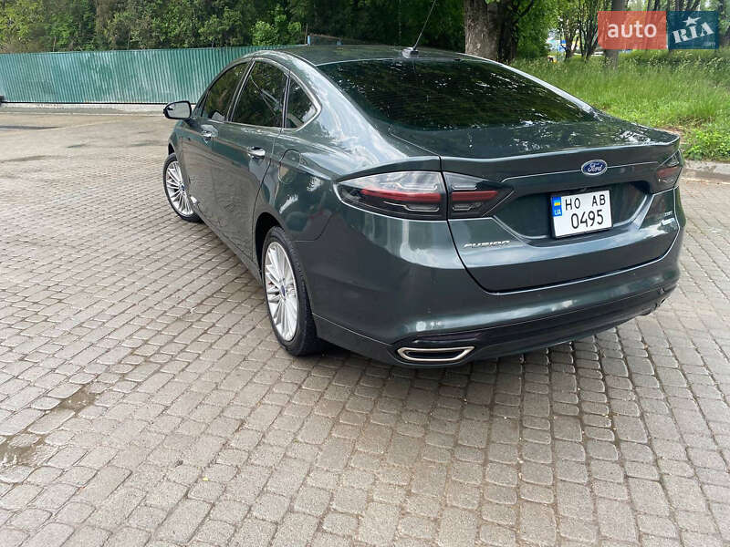 Ford Fusion 2015