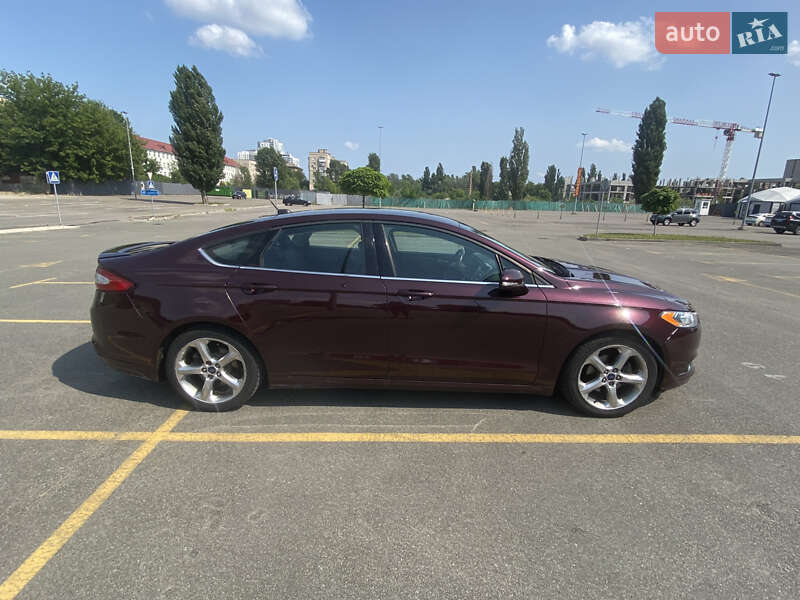 Седан Ford Fusion 2013 в Киеве