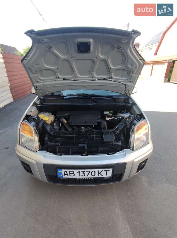 Хетчбек Ford Fusion 2009 в Вінниці