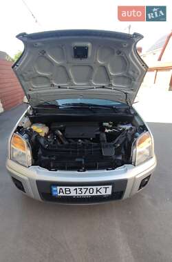 Хэтчбек Ford Fusion 2009 в 