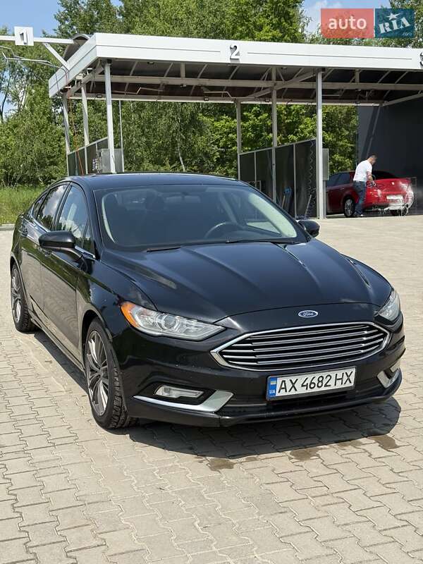 Седан Ford Fusion 2017 в Львове