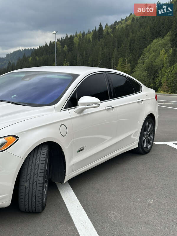 Седан Ford Fusion 2014 в Хмельницком фото 5 Седан Ford Fusion 2014 в Хмельницком