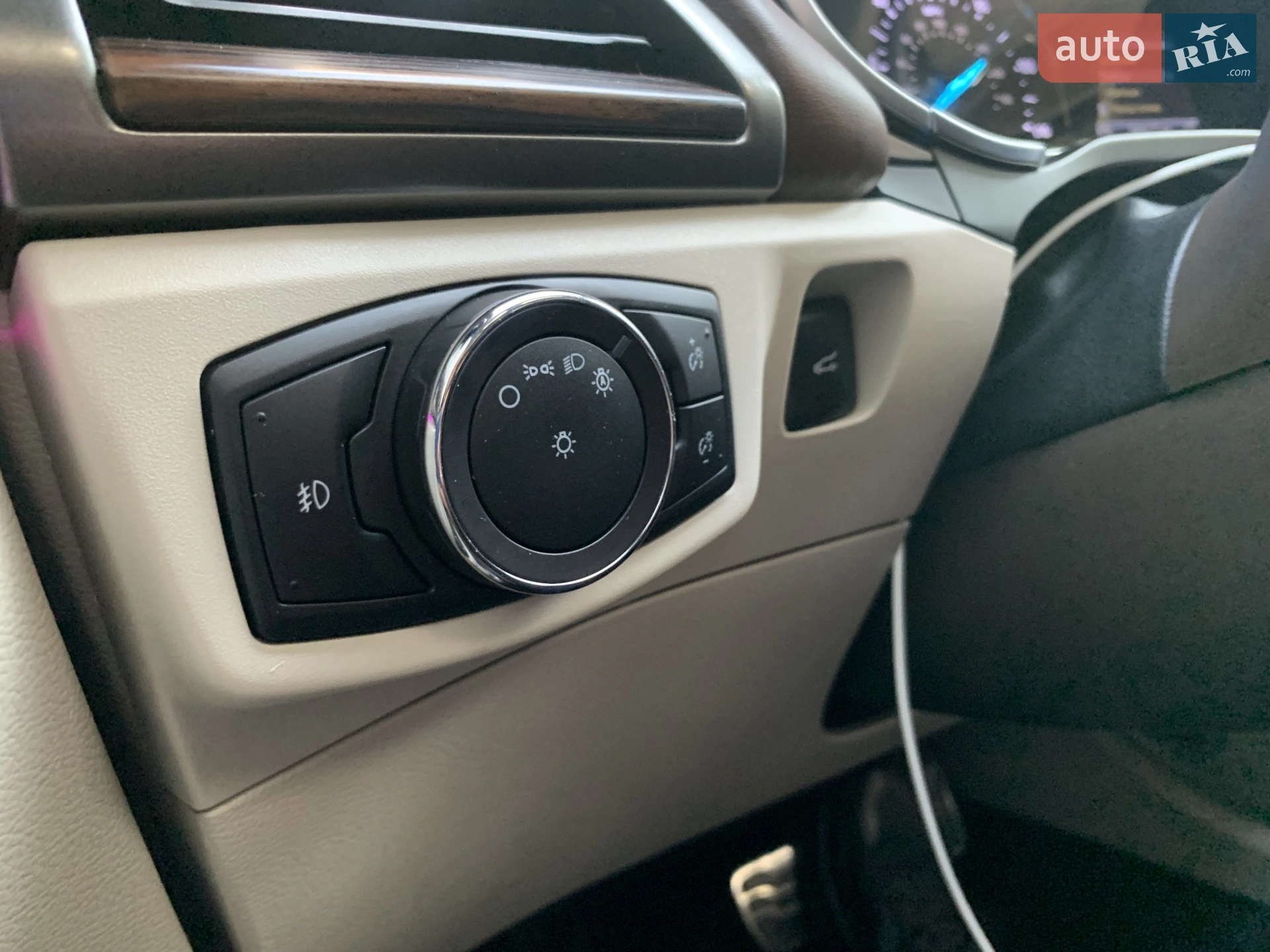 2016 Ford Fusion - мініатюра 19
