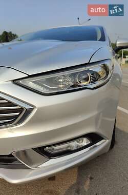 Ford Fusion 2016