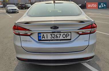 Седан Ford Fusion 2016 в 