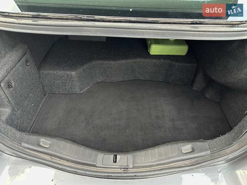Седан Ford Fusion 2013 в Кременчуге