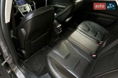 Седан Ford Fusion 2013 в 
