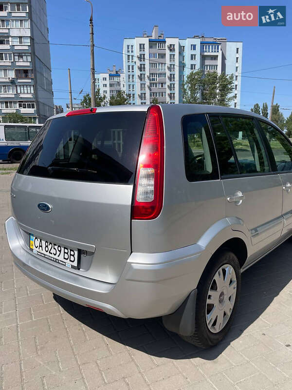 Хэтчбек Ford Fusion 2010 в Черкассах