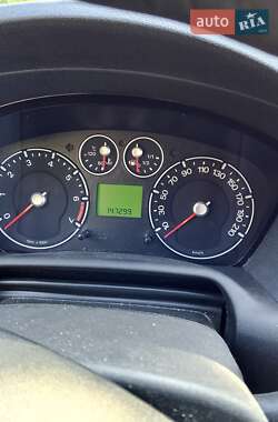 Хэтчбек Ford Fusion 2009 в 
