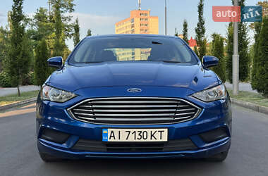 Седан Ford Fusion 2017 в 