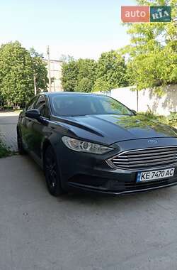 Седан Ford Fusion 2016 в Синельниковому