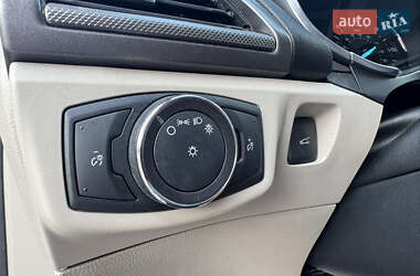 Седан Ford Fusion 2017 в 
