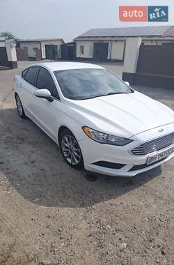 Седан Ford Fusion 2016 в 
