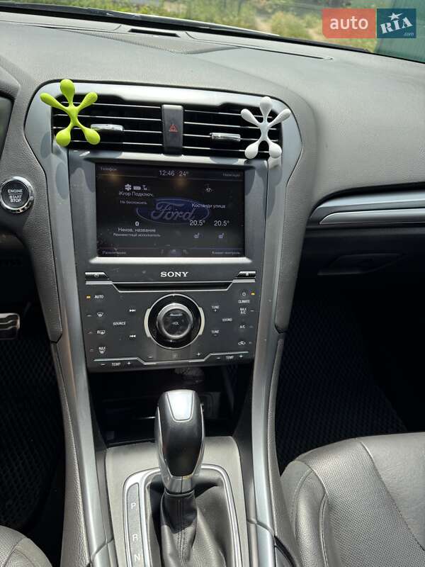Седан Ford Fusion 2013 в Одесі