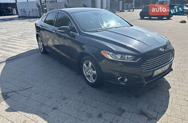 Седан Ford Fusion 2014 в 