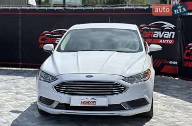 Седан Ford Fusion 2018 в 