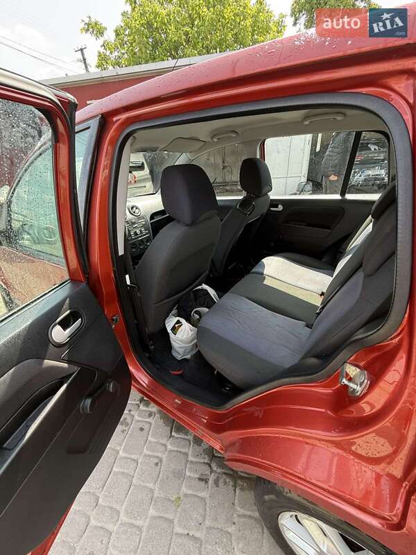 Хетчбек Ford Fusion 2008 в Львові