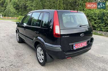 Хетчбек Ford Fusion 2008 в 