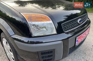 Хетчбек Ford Fusion 2008 в 