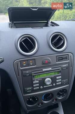 Хетчбек Ford Fusion 2008 в 