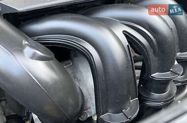 Хетчбек Ford Fusion 2008 в 
