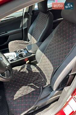 Седан Ford Fusion 2013 в 