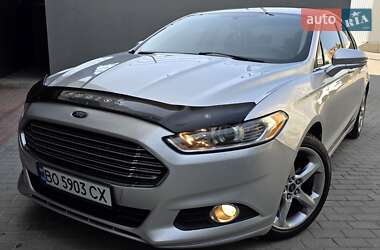 Седан Ford Fusion 2013 в 