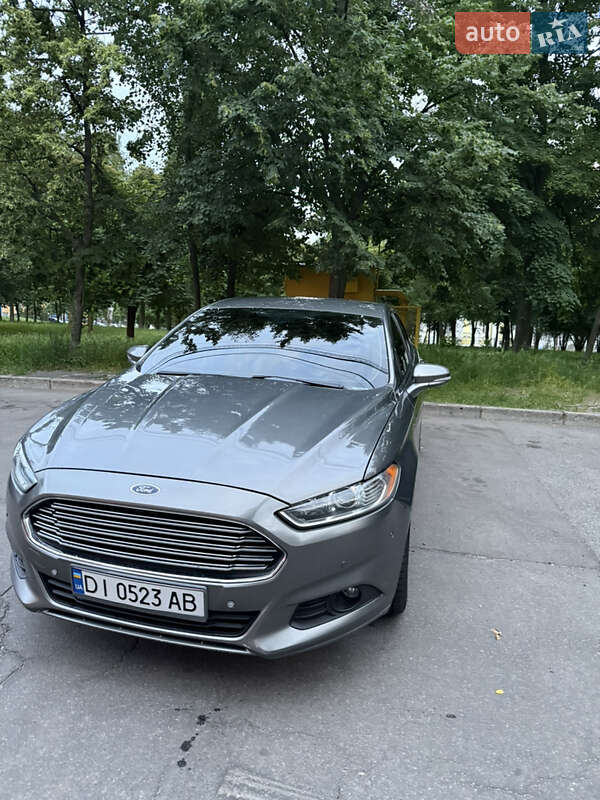 Ford Fusion 2013