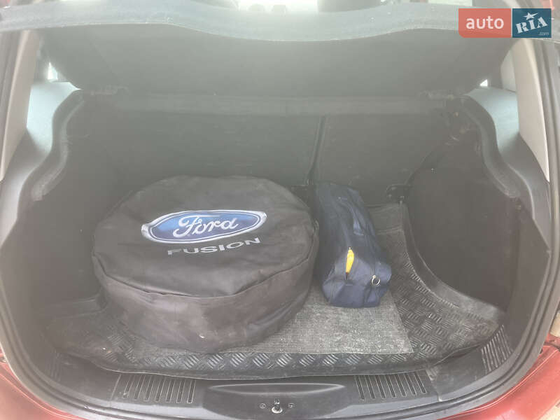 Хэтчбек Ford Fusion 2011 в Нежине фото 23 Хэтчбек Ford Fusion 2011 в Нежине