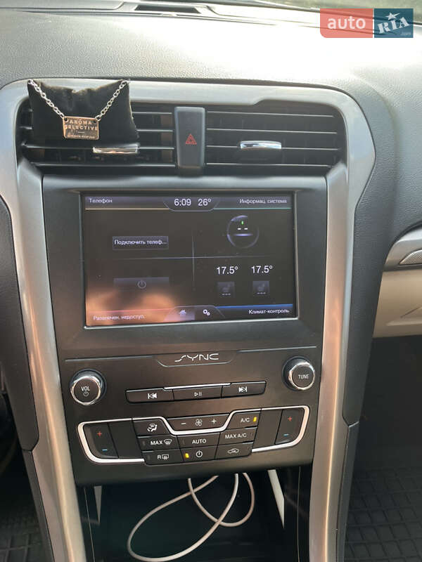 Седан Ford Fusion 2019 в Рівному
