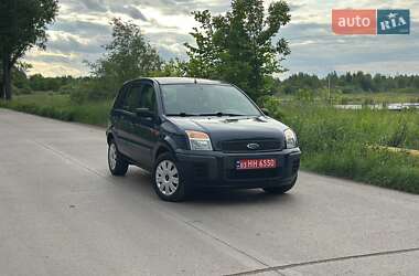 Хетчбек Ford Fusion 2008 в 