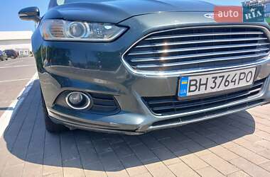 Седан Ford Fusion 2014 в 