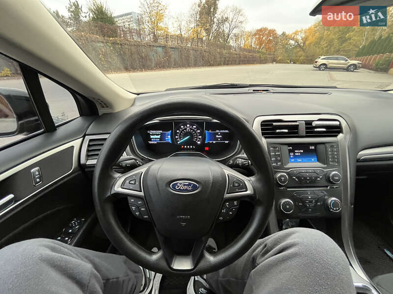 Седан Ford Fusion 2017 в Днепре