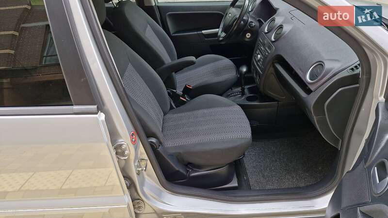 Хэтчбек Ford Fusion 2008 в Чернигове фото 24 Хэтчбек Ford Fusion 2008 в Чернигове