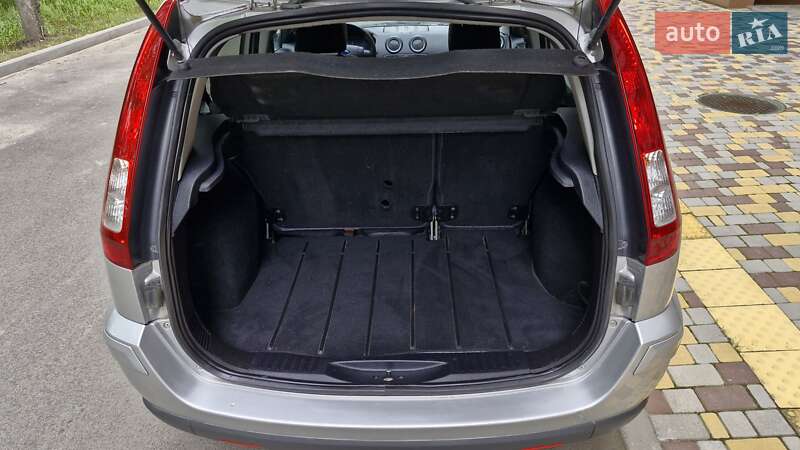 Хэтчбек Ford Fusion 2008 в Чернигове фото 35 Хэтчбек Ford Fusion 2008 в Чернигове